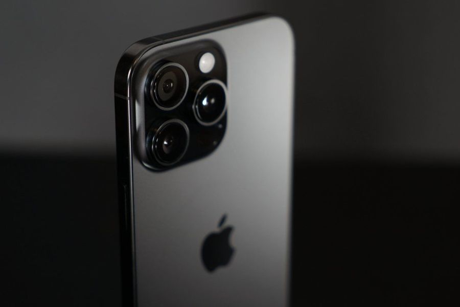 Apple cam kết đầu tư dần 100 triệu USD trong hai năm tới