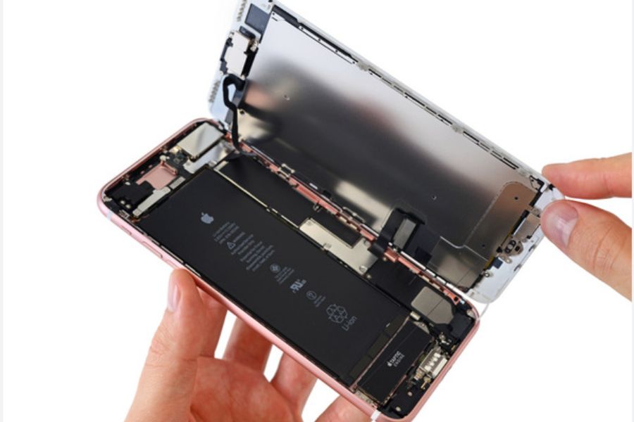 Quy Trình Thay Màn Hình iPhone 7P