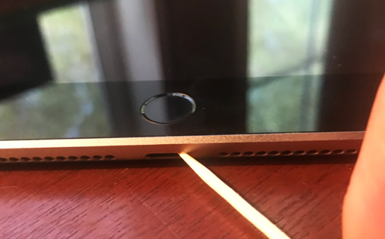 Nguyên nhân gây hỏng chân sạc iPad Air 3