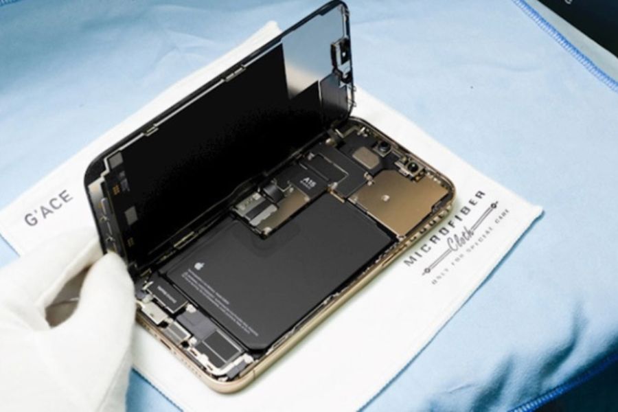 Quy Trình Thay Màn Hình iPhone