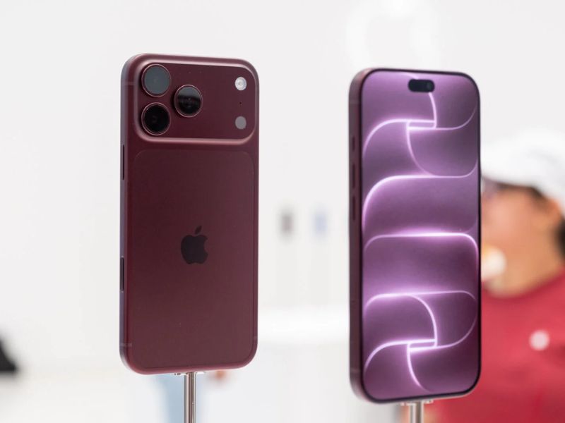 Có nên mang iPhone 18 Pro Max đi bơi hoặc xuống biển?