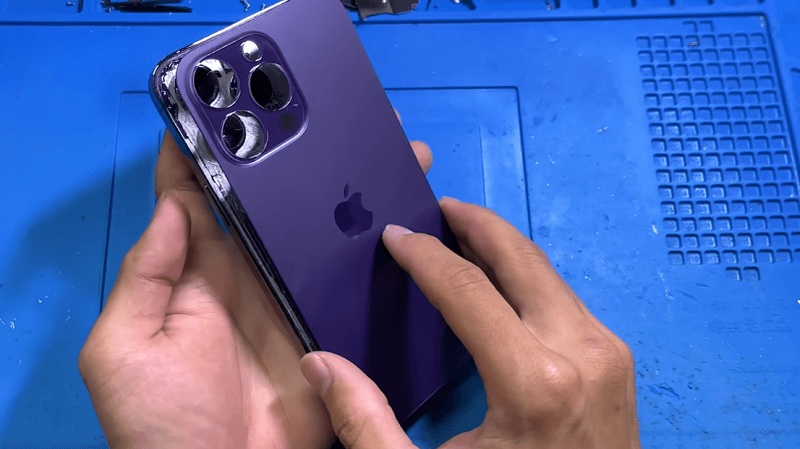 Kính lưng Zin bóc máy có độ tương thích tuyệt đối với iPhone 14
