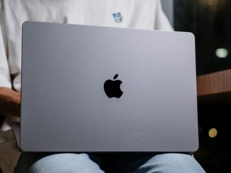 Macbook Air giá bao nhiêu tiền