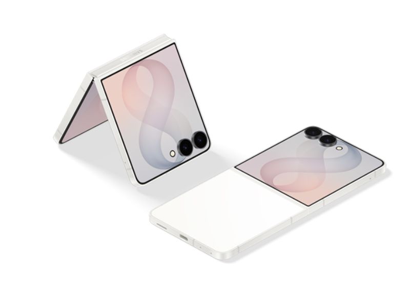 Màu trắng cream trên Samsung Galaxy Z Flip8