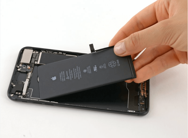 Giá thay Pin iPhone XS