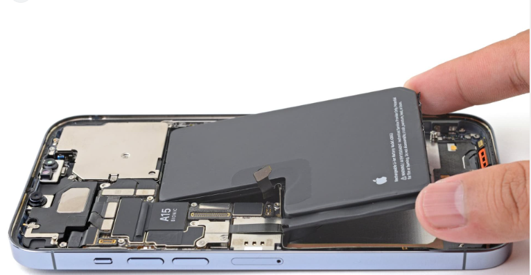 Quy Trình Thay Pin iPhone 13 Pro