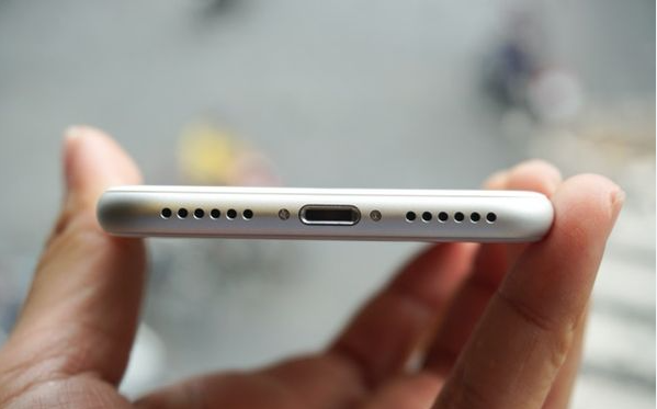 Cách bảo quản loa iPhone 8 Plus sau khi thay thế