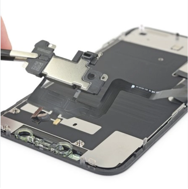 Dấu hiệu nhận biết loa iPhone 11 bị hỏng