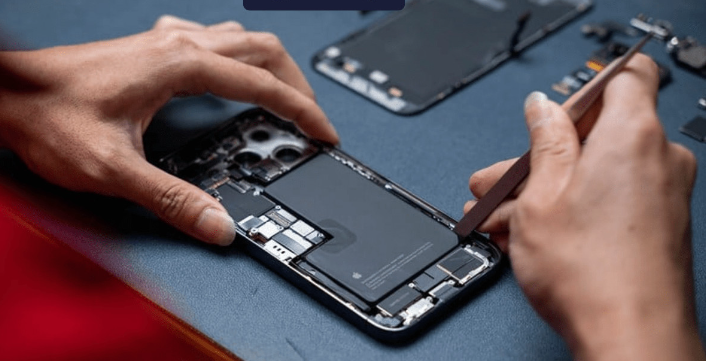 Thay Pin Iphone 14 pro max 