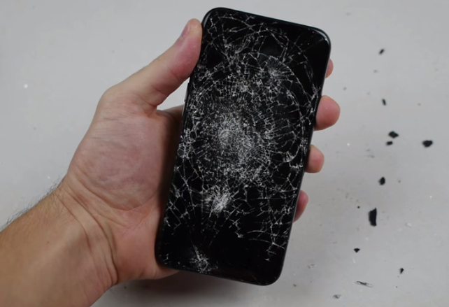 Quy trình ép kính iphone 8