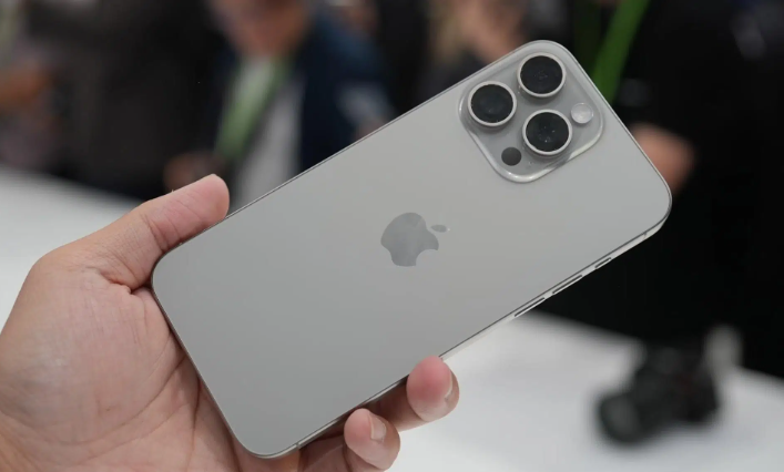 Lưu ý khi thay màn hình iphone 15 pro max