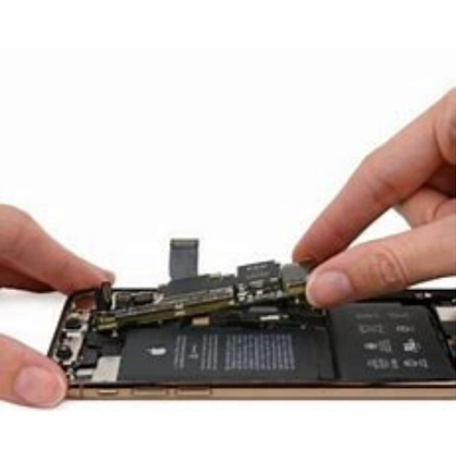 Dịch vụ sửa sóng iPhone 15 tại Clickbuy