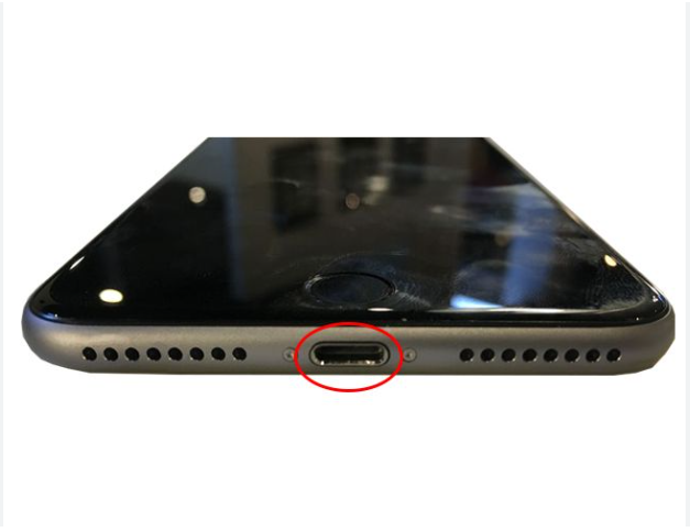 Ưu điểm khi chọn clickbuy để thay chân sạc iphone 7 plus