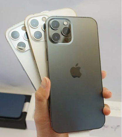 thay chân sạc iphone 12 Pro Max ở đâu