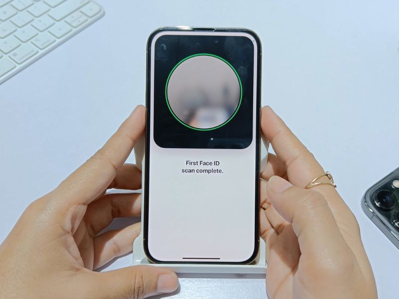Nguyên nhân Face ID bị lỗi trên iPhone 16 Pro Max