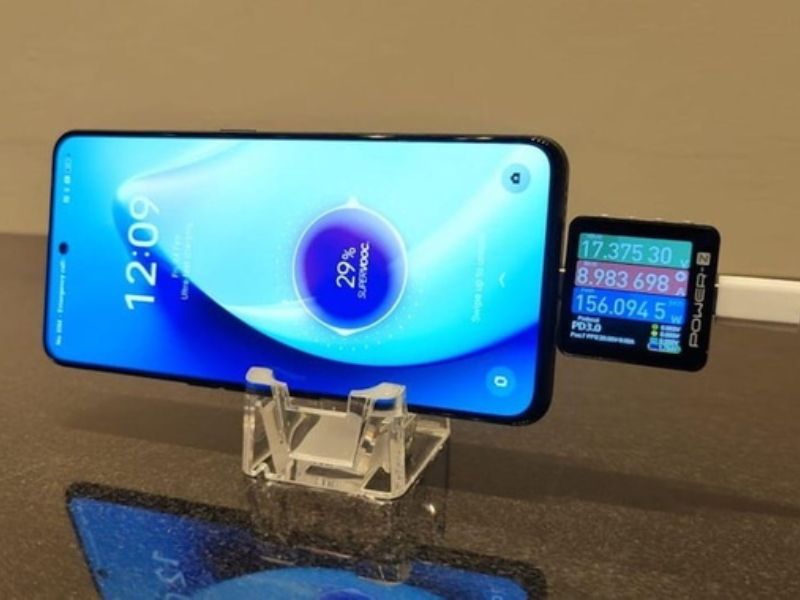 Công nghệ sạc nhanh 300W