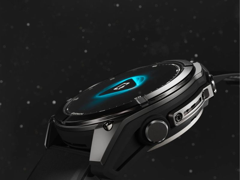 Mặt kính của đồng hồ thông minh Garmin Fenix 8