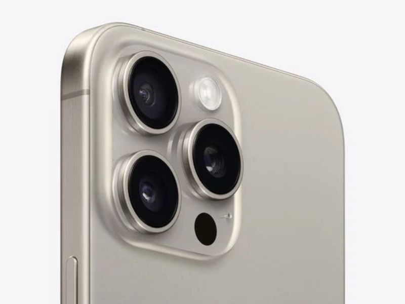 iPhone 16 Pro với Camera Tele 5x