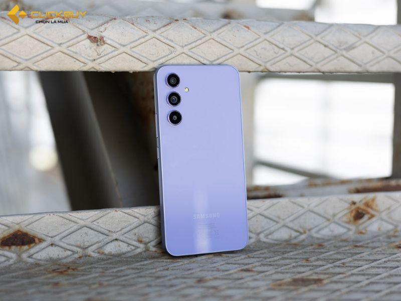 Galaxy A54 cập nhật bản vá One UI 6.1