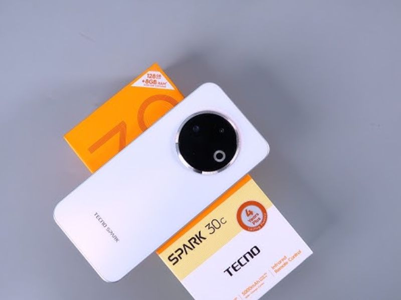 Thiết kế của Tecno Spark 30C