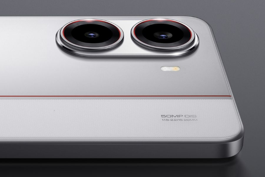 Thiết kế độc đáo với camera kép tương tự iPhone 16