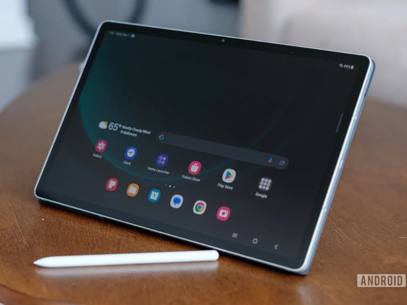 màn hình lớn đa nhiệm cùng Galaxy Tab S