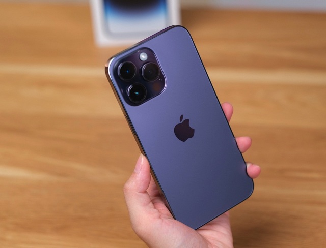 iPhone 14 Pro Max mặc dù có trọng lượng nặng nhưng hiệu năng mạnh mẽ