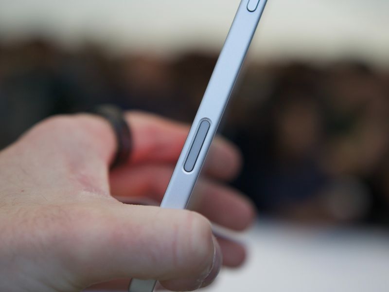 Touch ID vẫn chưa trở lại trên iPhone 16