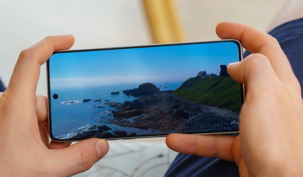 Rò rỉ những thông tin mới nhât về chiếc smartphone mới Tecno Camon 30: màn hình