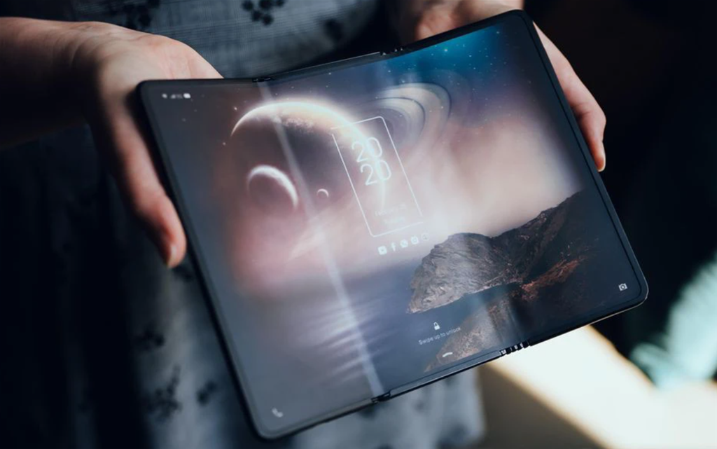 TCL CSOT ra mắt smartphone màn hình gập 3 đầu tiên