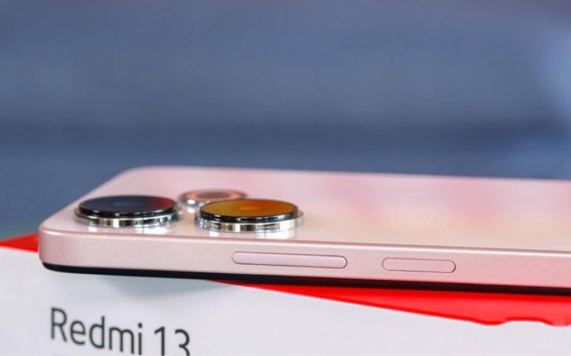 Chiến lược mới của Xiaomi: Loại bỏ sạc từ hộp điện thoại?