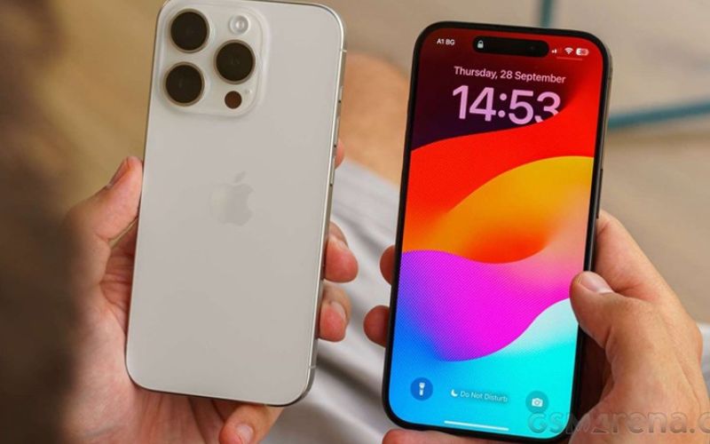 Cập nhật mới nhất về <a data-cke-saved-href='https://clickbuy.com.vn/iphone-16-series' href='https://clickbuy.com.vn/iphone-16-series'>iphone 16</a> Pro và <a data-cke-saved-href='https://clickbuy.com.vn/iphone-16-series' href='https://clickbuy.com.vn/iphone-16-series'>iphone 16 pro max</a>: Thời lượng pin tăng cường và màn hình OLED M14 Từ Samsung