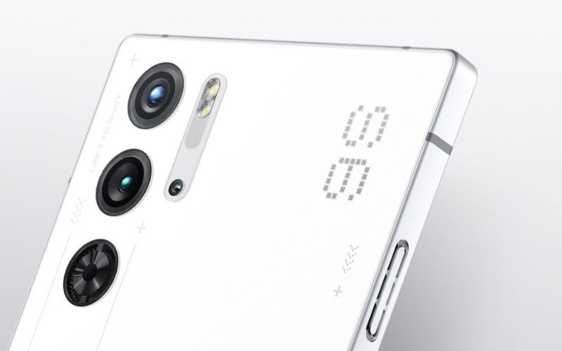 Nubia Red Magic 9S Pro và 9S Pro+: Chơi game đỉnh cao với chip Snapdragon 8 gen 3 và hệ thống làm mát tiên tiến