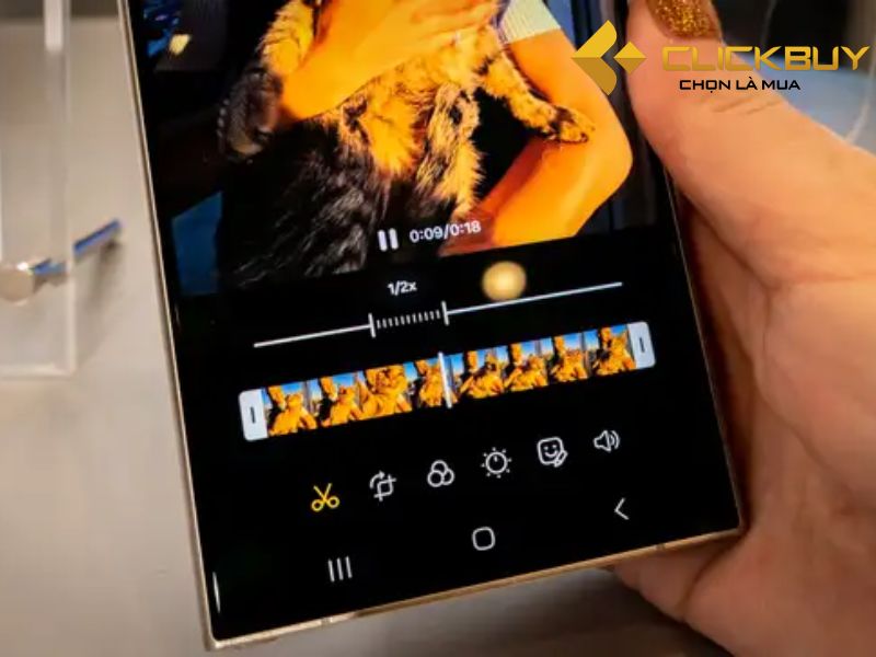 tính năng AI trên Samsung: Instant Slow-Mo