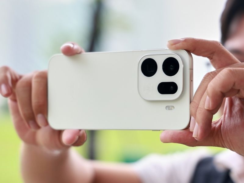 OPPO Find X10 sở hữu cụm camera kép 200MP