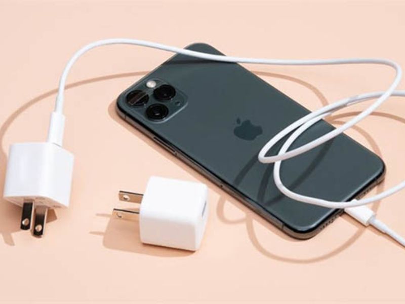 Cáp sạc hoặc củ sạc bị lỗi, không đủ công suất