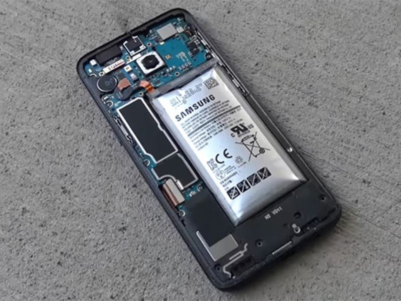 Kiểm tra pin khi điện thoại sập nguồn liên tục