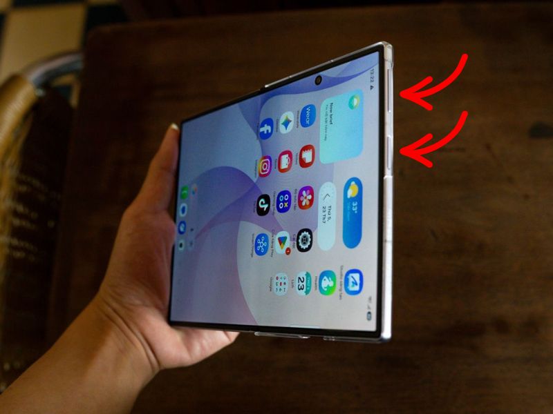 Cách chụp màn hình Galaxy Z Fold8 bằng phím cứng