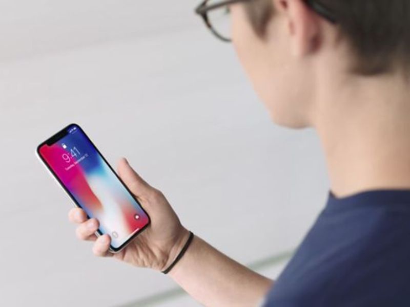 Face ID có thể nhận diện 2 khuôn mặt không?