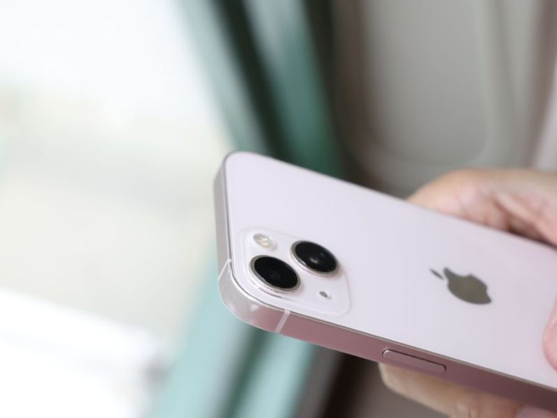 iPhone 13 màu hồng có mấy dung lượng?