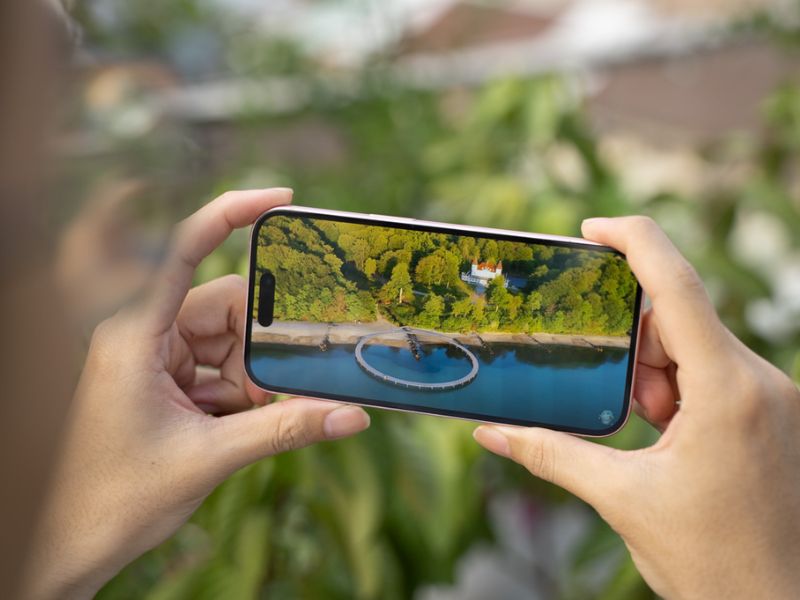 Trải nghiệm màn hình iPhone 15