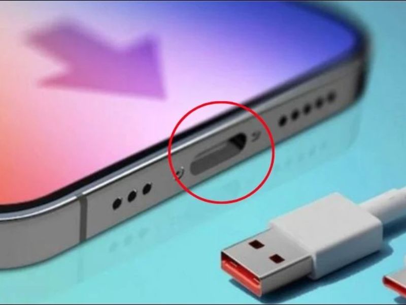Điện thoại iPhone 15 Pro Max sạc không vào pin