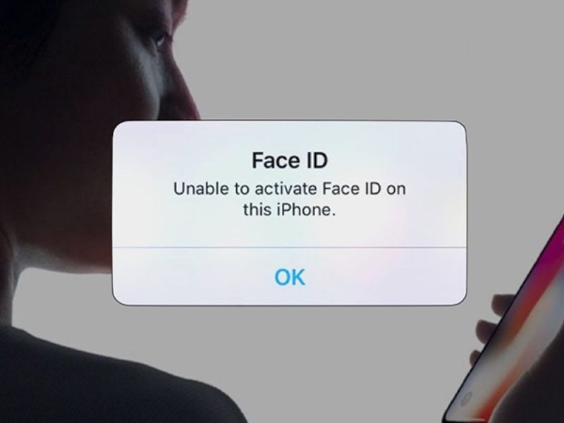 Vệ sinh khu vực Face ID trên iPhone X