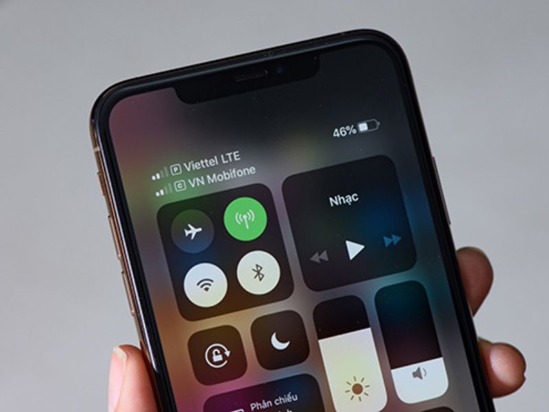 Kiểm tra tình trạng SIM và chất lượng sóng di động