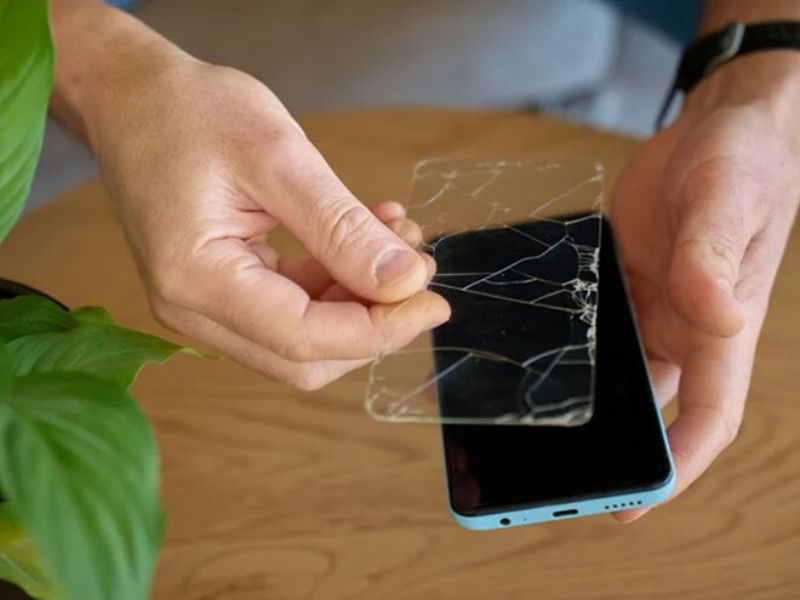 Kính cường lực điện thoại có những đặc điểm gì?