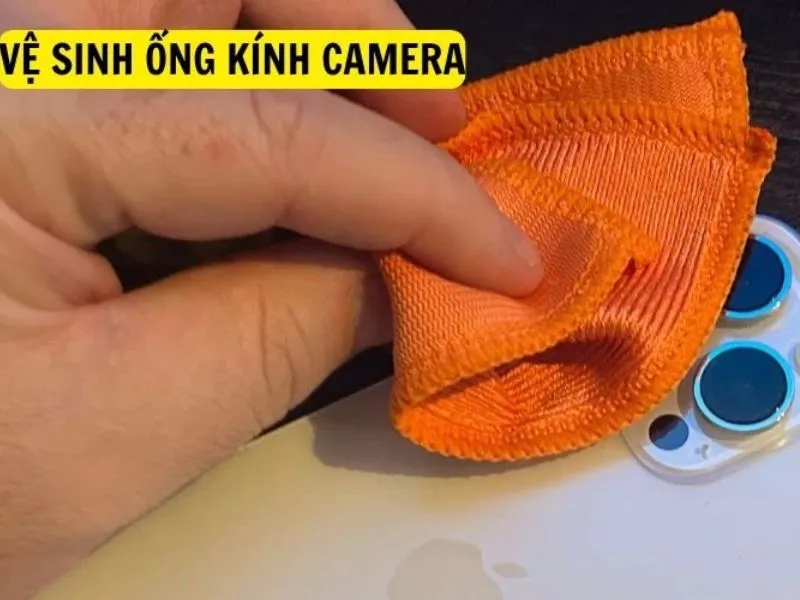 Vệ sinh camera iPhone 14 Pro Max