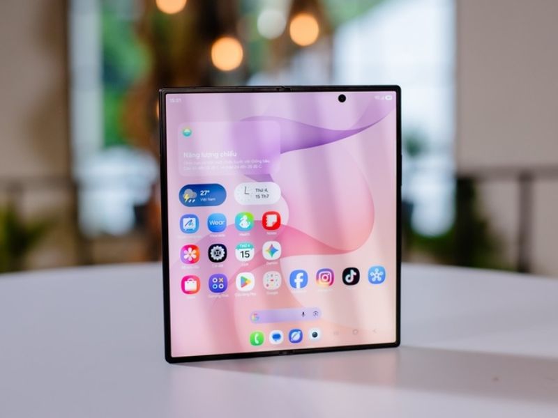 Mua Galaxy Z Fold 8 Ultra chính hãng, uy tín tại Clickbuy