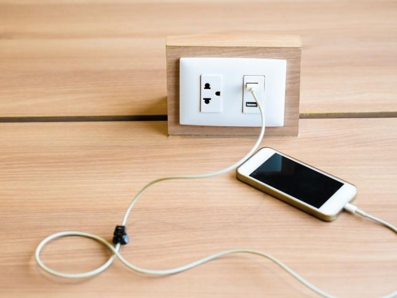 Nên sạc điện thoại đến bao nhiêu phần trăm là tốt nhất?