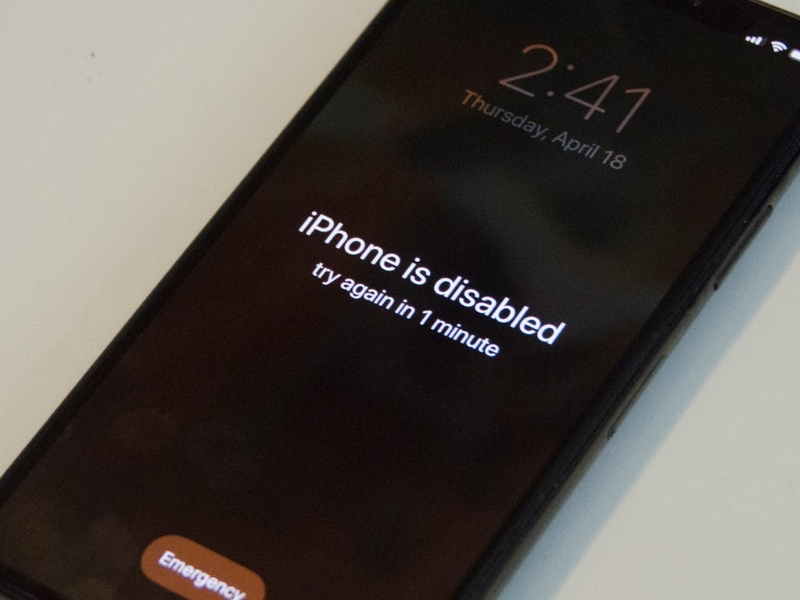 Nguyên nhân khiến iPhone bị vô hiệu hóa