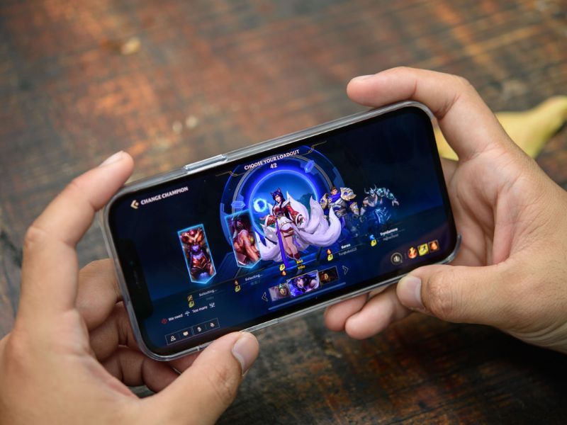 Ưu thế của iPhone và Android khi sử dụng để chơi game